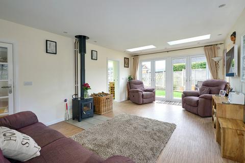 3 bedroom detached bungalow for sale - Fairstead Close, Diss IP21
