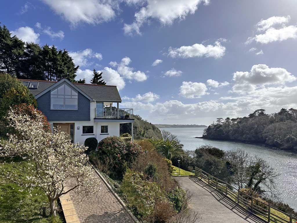 Pill Creek, Feock, Truro, Cornwall 5 bed detached house for sale £