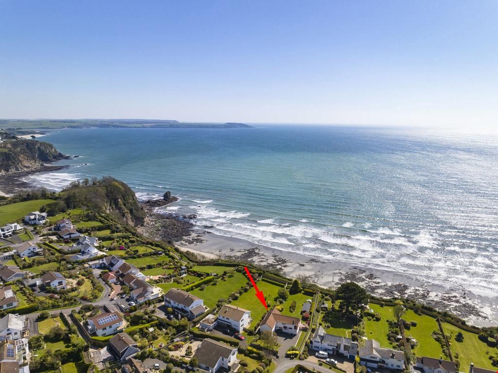 Duporth, St Austell Bay, Cornwall 4 bed detached house for sale £
