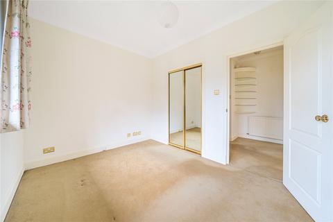 10, Elm Court The Gables, Oxshott, Leatherhead, KT22 0SD