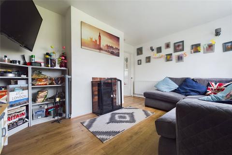16 Bromley Walk, Tilehurst, Reading, RG30 4LR