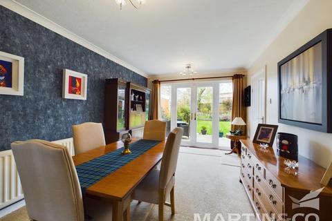 5 bedroom detached house for sale, Bodmin Road, Chelmsford