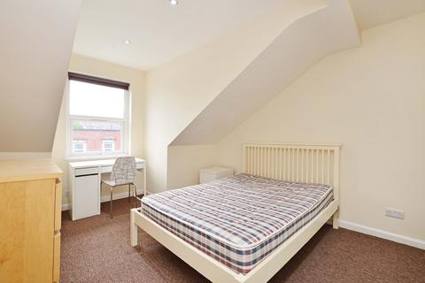 3 bedroom duplex to rent, Ecclesall Road, Ecclesall, Sheffield, S11