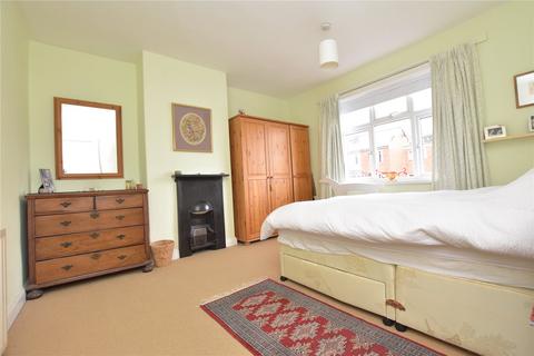 7 Church Avenue, Leeds, LS6 4JX