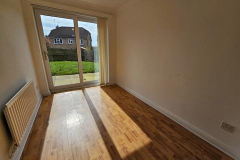 3 bedroom detached house to rent - Meadow Rise,  Winsford, CW7