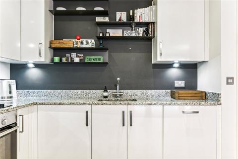 Flat 4, Tucana Court, 4 Cygnet Street, London, E1 6GW