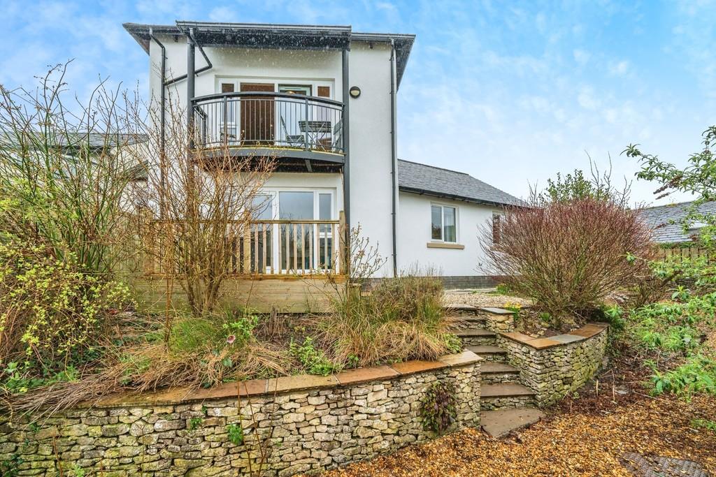 Rear Landscaped Garden