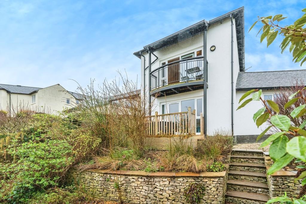 Rear Landscaped Garden