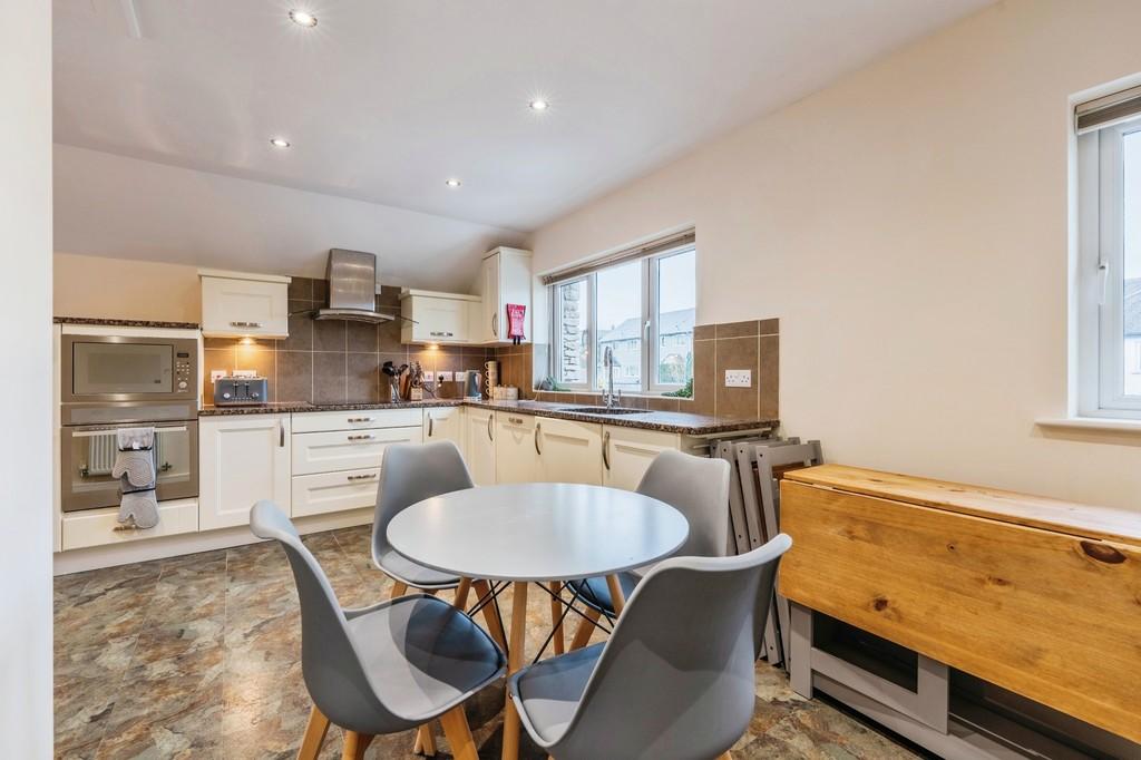 Fitted Dining Kitchen