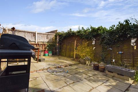 3 bedroom end of terrace house to rent - Postling Road, Folkestone