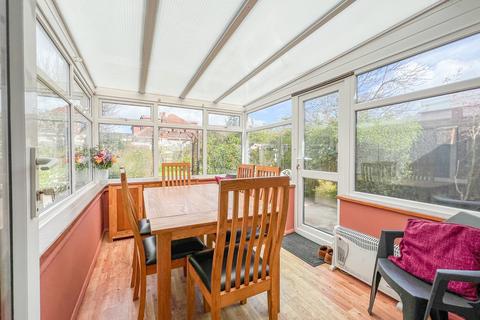 15 Brays Lane, Ashingdon, Rochford, SS4 3DW