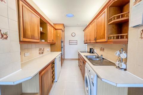 15 Brays Lane, Ashingdon, Rochford, SS4 3DW
