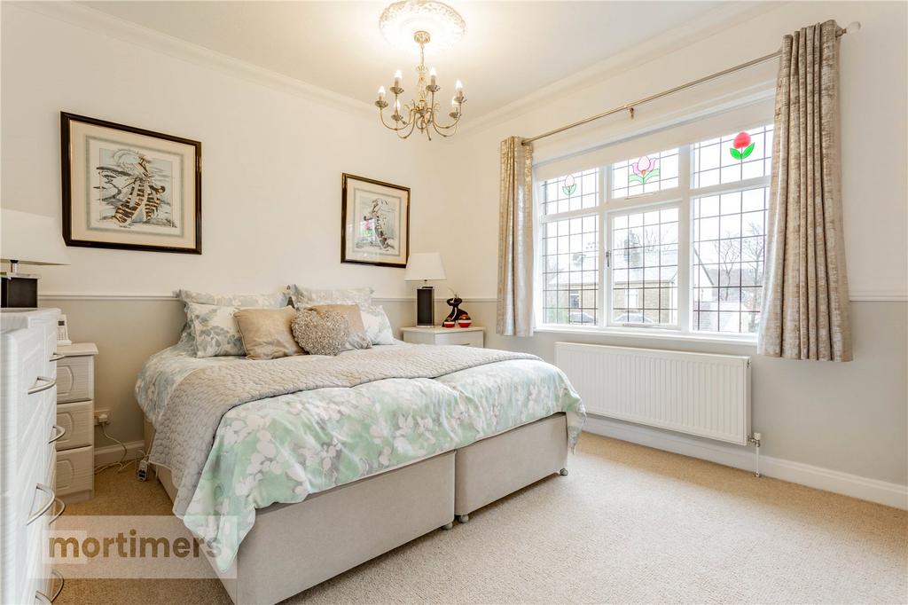 Main Bedroom