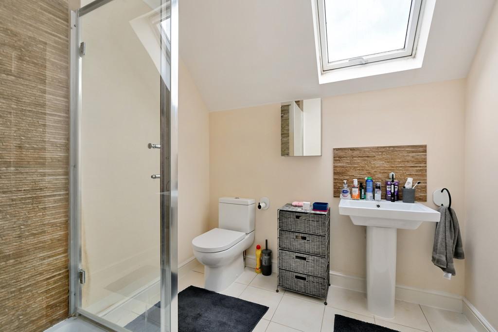 7-applegate-court (8)