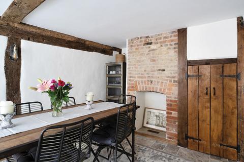 4 bedroom cottage for sale - The Mint, Rye, East Sussex TN31 7EN