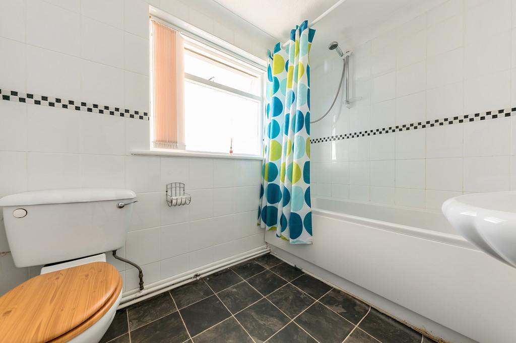 79 Lydd Road TN31 (14)