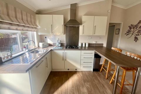 2 bedroom mobile home for sale, Lower Road, Glemsford