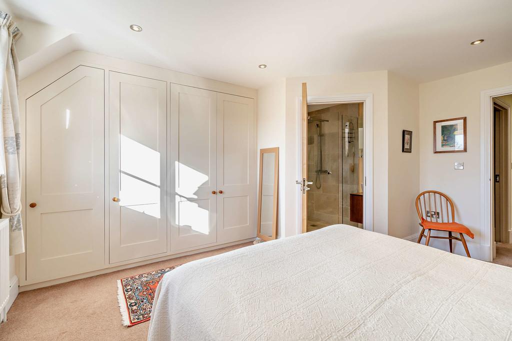 8671381-interior06-800