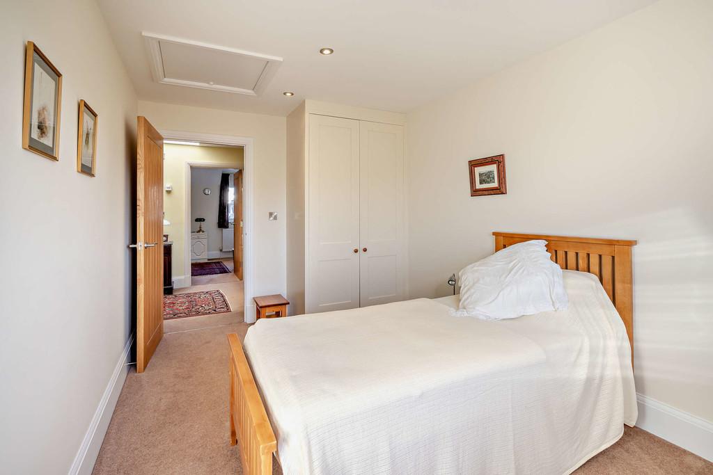 8671381-interior03-800