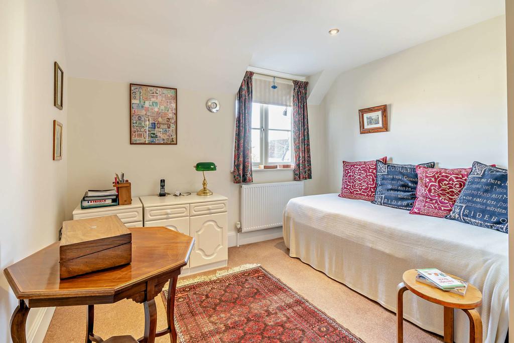 8671381-interior12-800