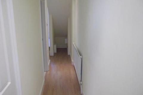 2 bedroom ground floor flat to rent - Pattenden Road, Catford, London,