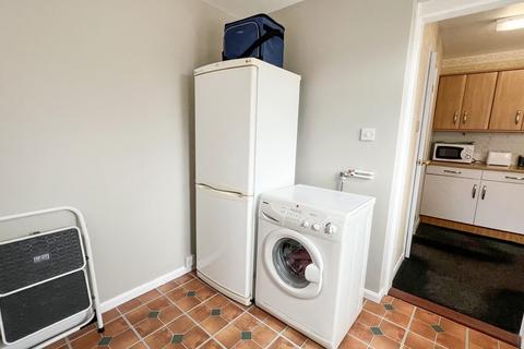 39 Arundell Close, Westbury, BA13 3UA