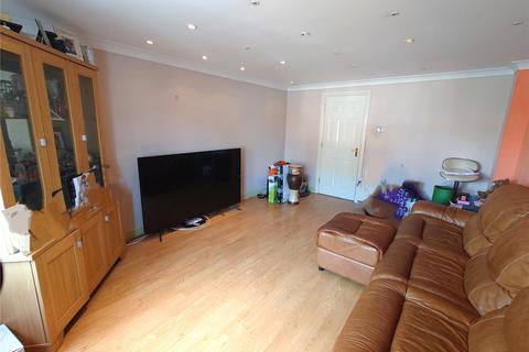 4 bedroom end of terrace house for sale, Rose Park Close, Hayes, Greater London, UB4