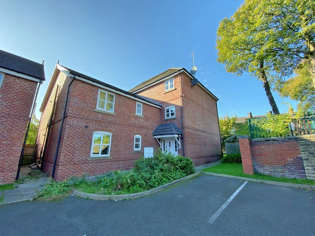 Scholars Way, Eden Court BL9 2 bed apartment for sale £120,000