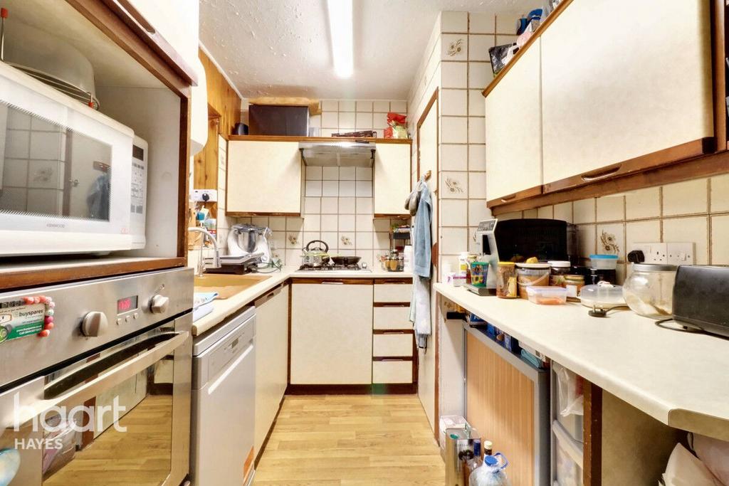 Woodhouse Close, Hayes 2 bed semidetached house for sale £400,000