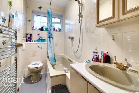 4 Woodhouse Close, Hayes, UB3 1NJ