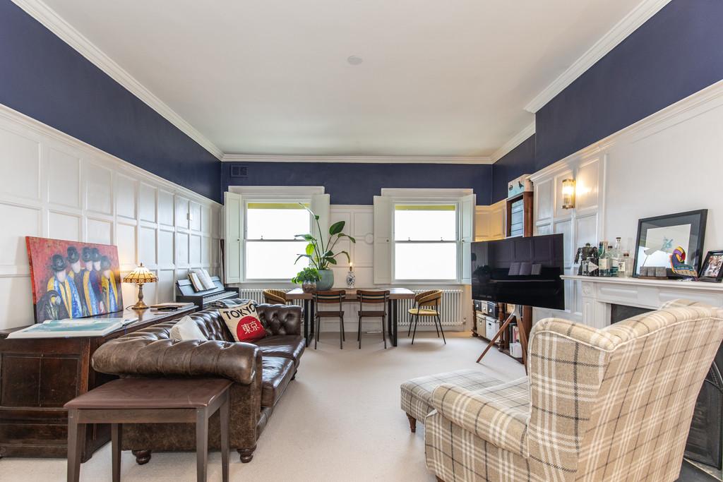 4, 14 Brunswick Terrace18