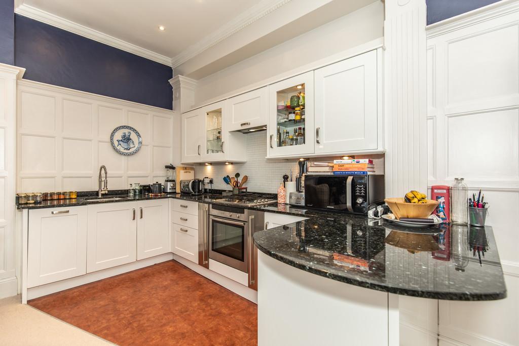 4, 14 Brunswick Terrace15