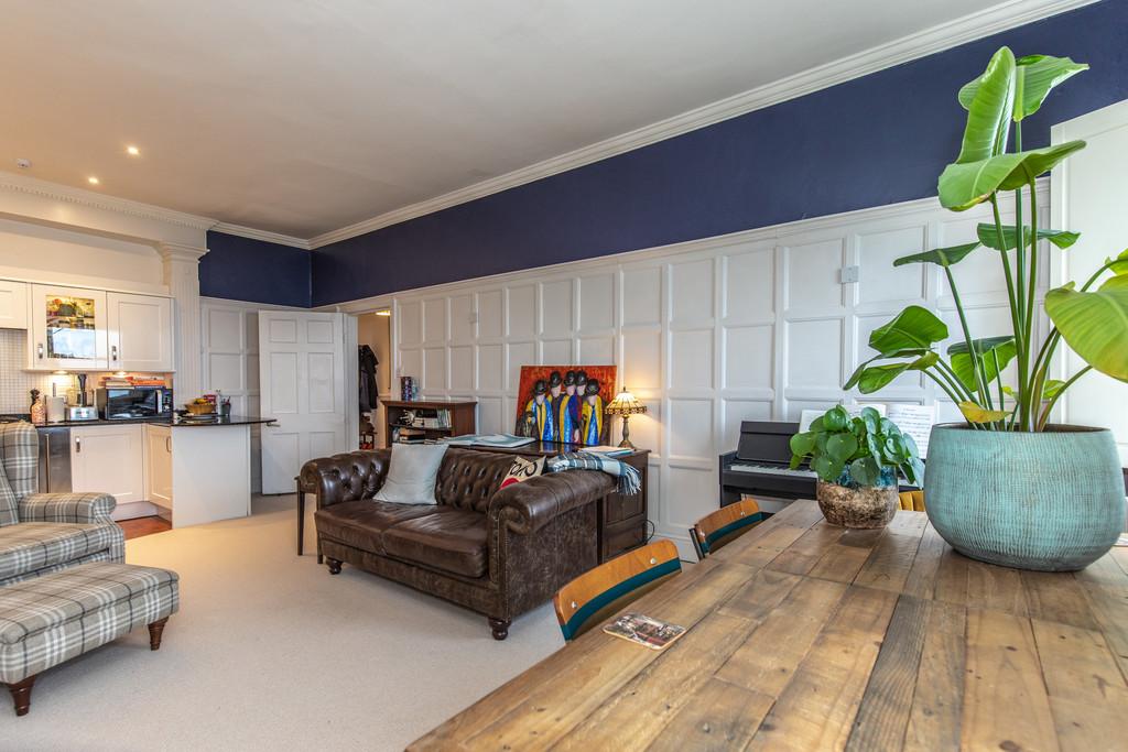 4, 14 Brunswick Terrace22