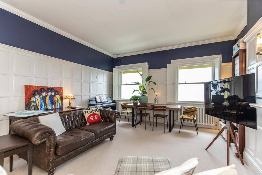 4, 14 Brunswick Terrace19