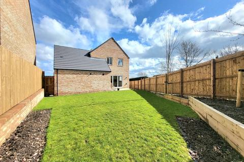 4 bedroom detached house for sale, High Steads, Tantobie DH9