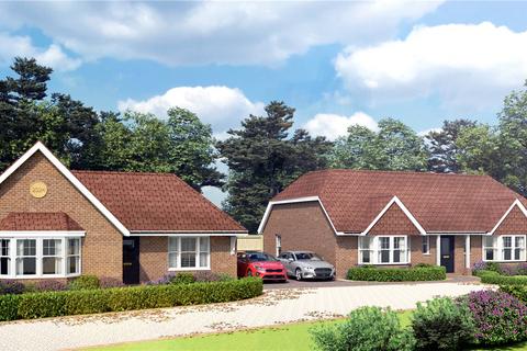 3 bedroom bungalow for sale - Fryern Court Road, Burgate, Fordingbridge, Hampshire, SP6