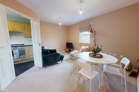 2 bedroom flat to rent, Kempley Close, Cheltenham