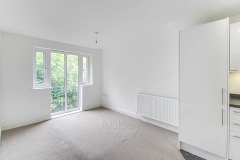 1 bedroom apartment for sale, Earls Court, Mulberry Close - Near Town Centre - LU1 1BY