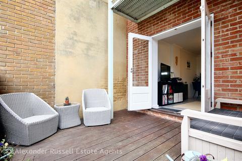 Flat 1, Marine Heights, 53 Beach Road, Westgate-on-sea, CT8 8AD