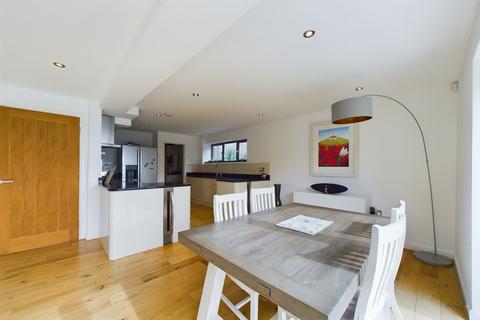 5 bedroom detached house for sale, Upper Way, Upper Longdon, Rugeley