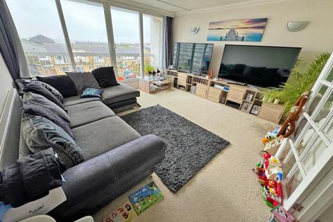 2 bedroom flat for sale, Riverside, Shoreham-by-Sea BN43