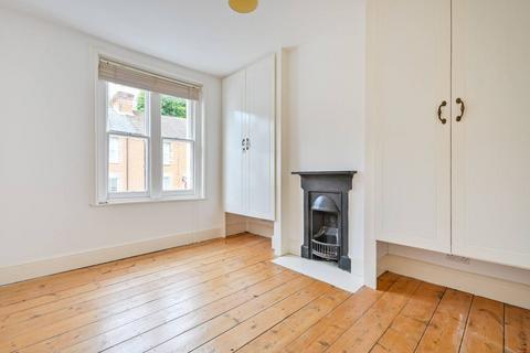 3 bedroom end of terrace house to rent, Addison Road, Guildford, GU1