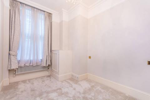 3 bedroom flat to rent - Bickenhall Street, Marylebone, London, W1U