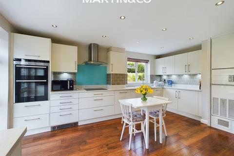 94 Shefford Crescent, Wokingham, RG40 1YP