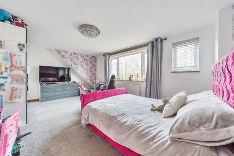 51 Forge Lane, Horton Kirby, Dartford, DA4 9DR