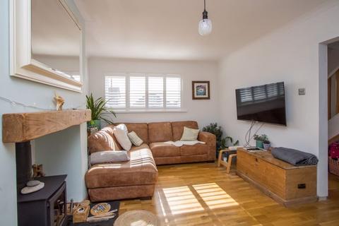1 Breaksea Close, Sully, Penarth, CF64 5ST