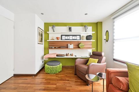 3 bedroom flat for sale, Drury Lane, Covent Garden, London, WC2B