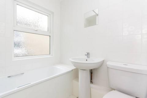 1 bedroom flat to rent - Bolton Road, Harlesden, London, NW10