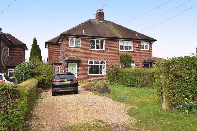 Mill Lane, Holmes Chapel 3 bed semidetached house for sale £399,950