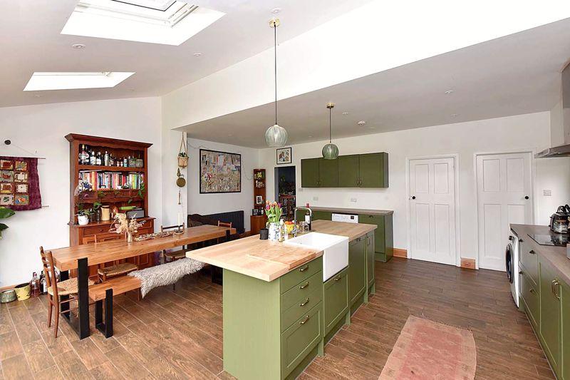 Mill Lane, Holmes Chapel 3 bed semidetached house for sale £399,950